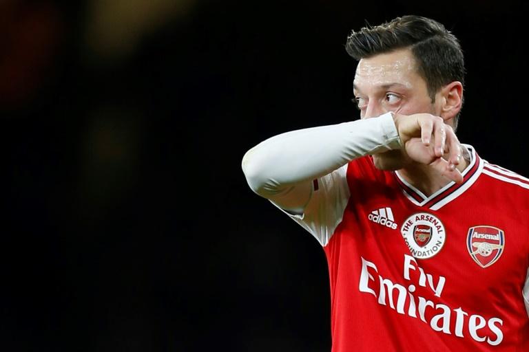 Özil retiré d' un jeu vidéo en Chine après des propos polémiques