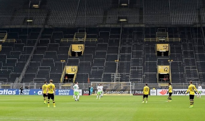 L’Allemagne découvre le huis clos