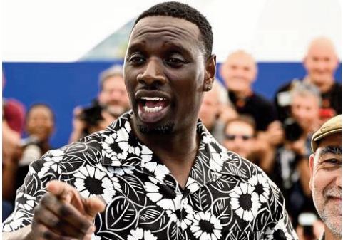 Omar Sy présente le film “Tirailleurs ” à Dakar