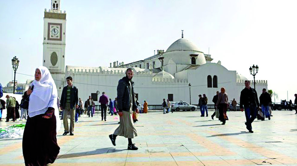 L'Algérie veut contrer le salafisme mais peine à contrôler les mosquées