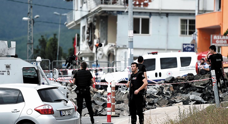 Istanbul théâtre d’attaques contre le consulat des Etats-Unis et un poste de police