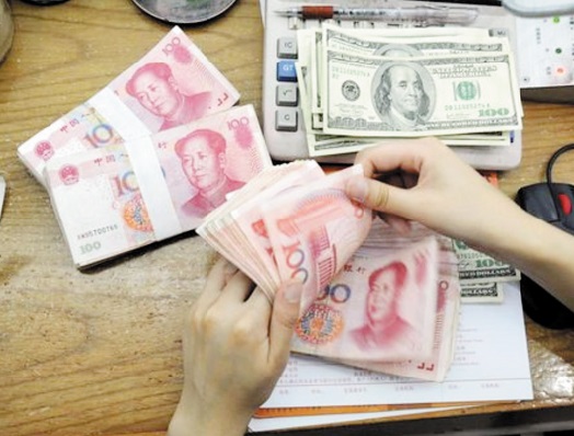 La Chine accentue la dévaluation de sa monnaie face au dollar