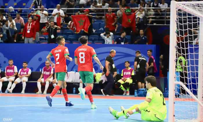 Mondial-2024 de futsal: Derrière les Lions de l’Atlas, le soutien indéfectible des supporters marocains