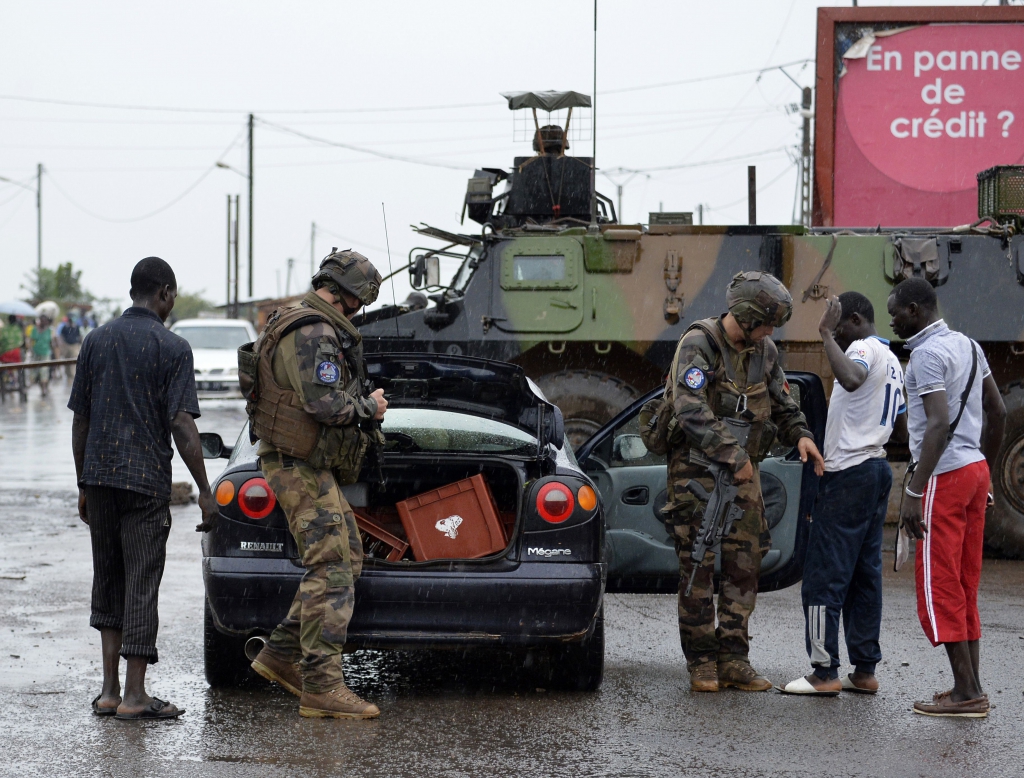 La Centrafrique à marche forcée vers les élections  Un référendum "test" pour des élections de la dernière chance