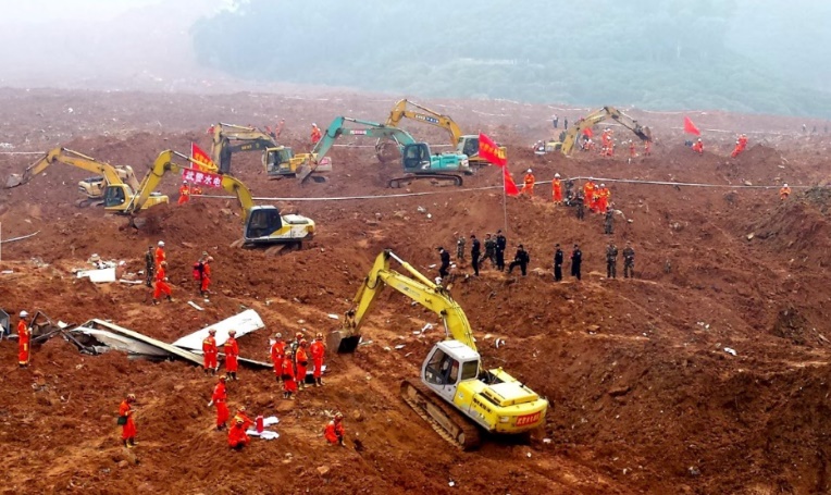 91 disparus dans un énorme glissement de terrain en Chine