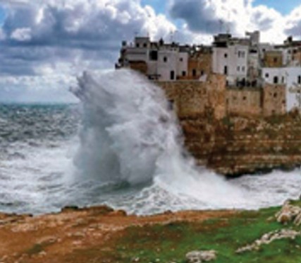 Vagues dangereuses à partir de lundi sur le Détroit  et les côtes atlantiques entre Cap Spartel et Tarfaya