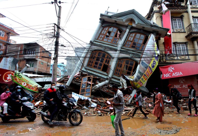 Les catastrophes naturelles plus mortelles en 2015