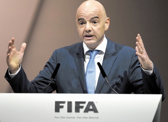 Infantino ouvre à Mexico le Conseil de la FIFA