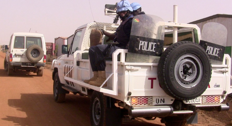 Un Casque bleu et trois civils tués dans une attaque contre l'ONU au Mali