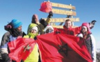 Le drapeau marocain hissé au sommet du Kilimandjaro