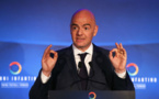 Infantino félicite Ronaldo et Messi