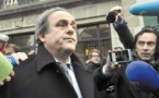 Platini contre-attaque : La Fifa critiquée au passé et au présent