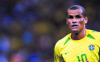 Rivaldo défend Neymar