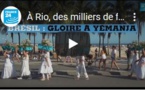 À Rio, des milliers de fidèles rendent hommage à la déesse de la mer
