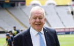 Bill Beaumont rempile à la tête de la Fédération internationale de rugby