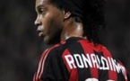 Ronaldinho menacé d'exclusion par son club