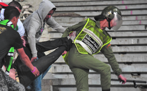 Arrestation d’un supporter de football accusé de l’agression d’un policier