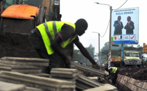 Un Kenya, sous tension, aux urnes mardi