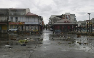 Irma sème le chaos dans l'Atlantique