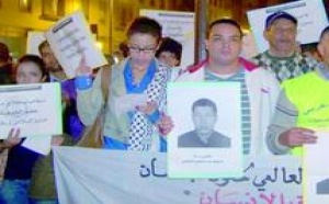 400 militants et associatifs battent le pavé devant le Parlement : Rabat manifeste pour les droits humains