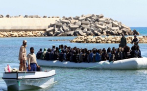 Près de 300 migrants secourus à l'est de Tripoli