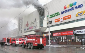 En Russie, au moins 64 morts dans l'incendie d'un centre commercial