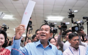 Législatives au Cambodge : Le parti d'Hun Sen revendique "l'ensemble des sièges"