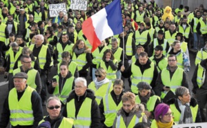 De nouvelles mesures pour tenter d’apaiser la crise des gilets jaunes