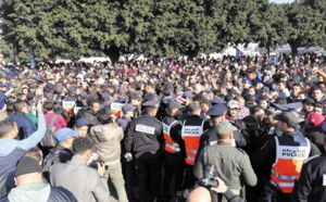 Sit-in contre la facturation électronique