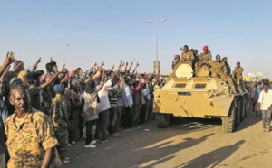 L'armée soudanaise déploie des troupes devant son QG à Khartoum