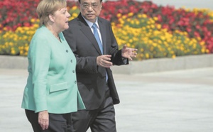 A Pékin, Merkel appele à garantir "les libertés" à Hong Kong