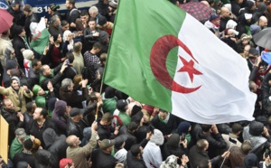 Nouvelles protestations contre la présidentielle algérienne au troisième jour de campagne