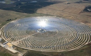 Au cœur de l'Andalousie, une centrale solaire qui fonctionne même la nuit