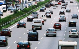 Insolite : Oublié par ses parents sur une aire d’autoroute