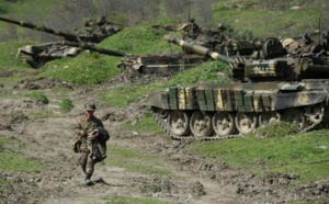 Combats meurtriers au Karabakh, l'Azerbaïdjan et l'Arménie au bord de la guerre