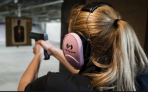 Aux Etats-Unis, les femmes aussi aiment les armes