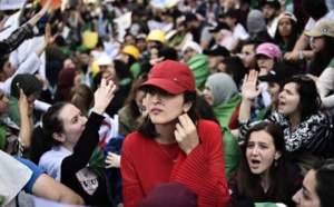​Des milliers d'étudiants algériens dans la rue pour réclamer la fin du régime