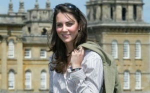 Kate Middleton calculatrice ? Le livre accusateur !