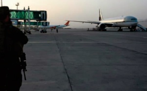 Un vol commercial a atterri à Kaboul