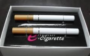 Remplacer la cigarette par l’e-cigarette pourrait “sauver des millions de vies”