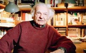 Le poète français Yves Bonnefoy remporte le Prix Argana 2013