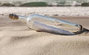 Un message vieux de 50 ans découvert dans une bouteille prédit la fonte d'un glacier