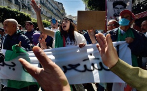 Une quarantaine de détenus politiques en grève de la faim en Algérie