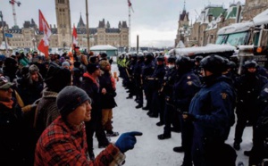 La tension monte à Ottawa entre la police et les derniers manifestants