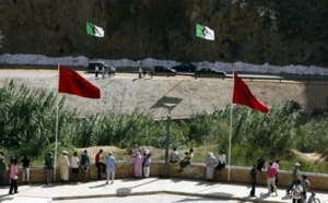 Faisant fi de toute considération humanitaire, Alger refoule des dizaines de Syriens vers le Maroc