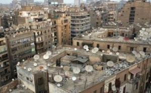 Au Caire, la petite "société de la terrasse" face à la crise du logement