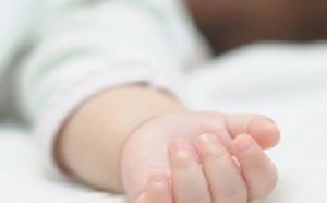 La taille du bébé à la naissance  révélatrice de la santé de la mère