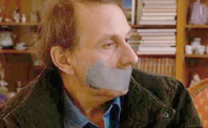 Houellebecq joue les otages dans une comédie truculente