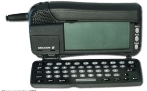 Il y a 20 ans naissait l'IBM Simon, premier smartphone de l'Histoire