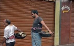 ​Les fêtes hindoues, période bénie pour les orpailleurs de Calcutta